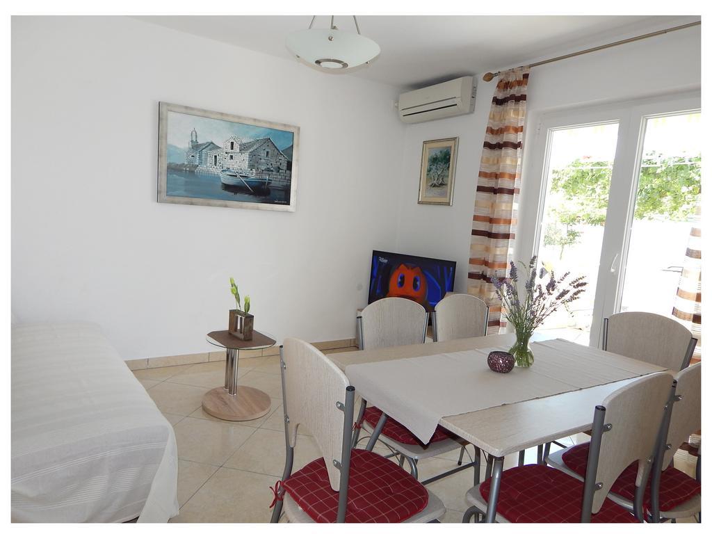 Apartments Nedjeljka Ražanj Pokój zdjęcie