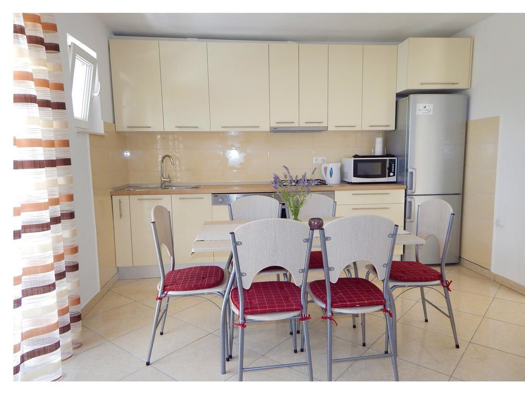 Apartments Nedjeljka Ražanj Pokój zdjęcie
